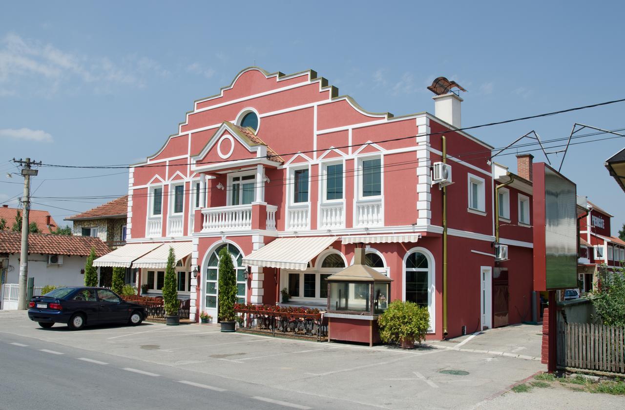 Hotel Drumski Raj Svilajnac Exterior foto